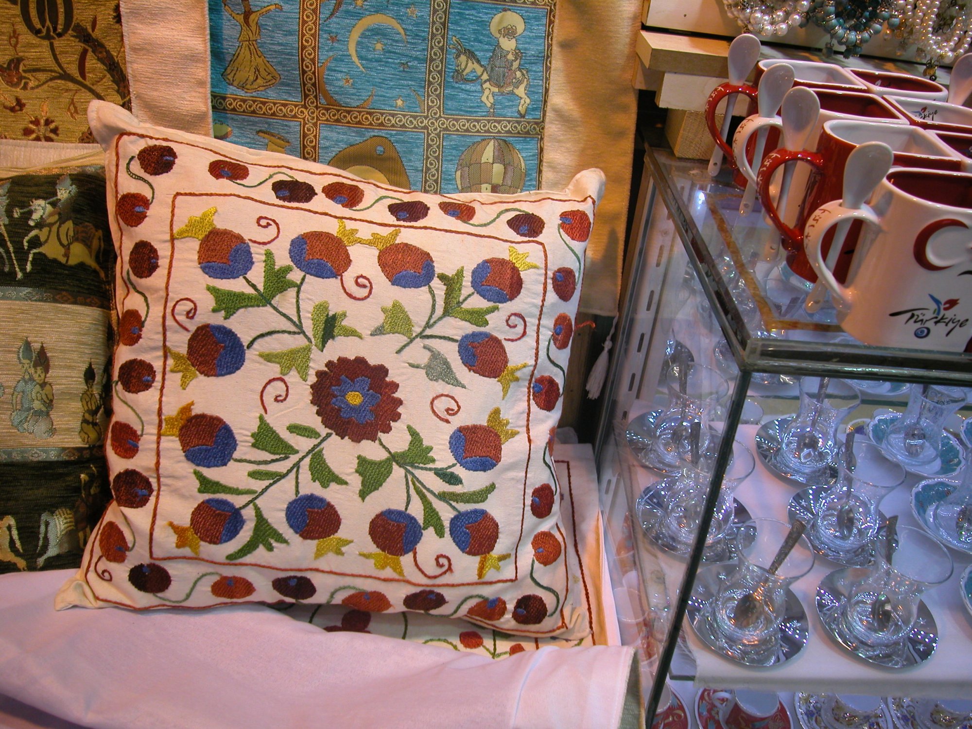 Geleneksel Osmanlı Minderleri  Kurumsal Hediyelik eşyalar mağazası